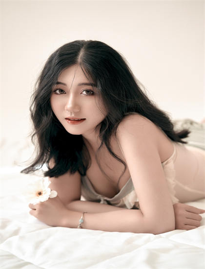 《迷雾游戏之生局》不同结局版本比较：导演剪辑版差异分析