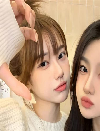 从爱情片角度解读《有爱心相连》：的创作历程与幕后故事 ——带你领略爱情片的魅力